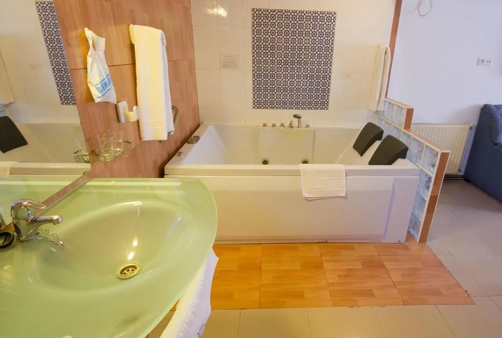 Room, Hostal Nueva Andalucía, Andalucia