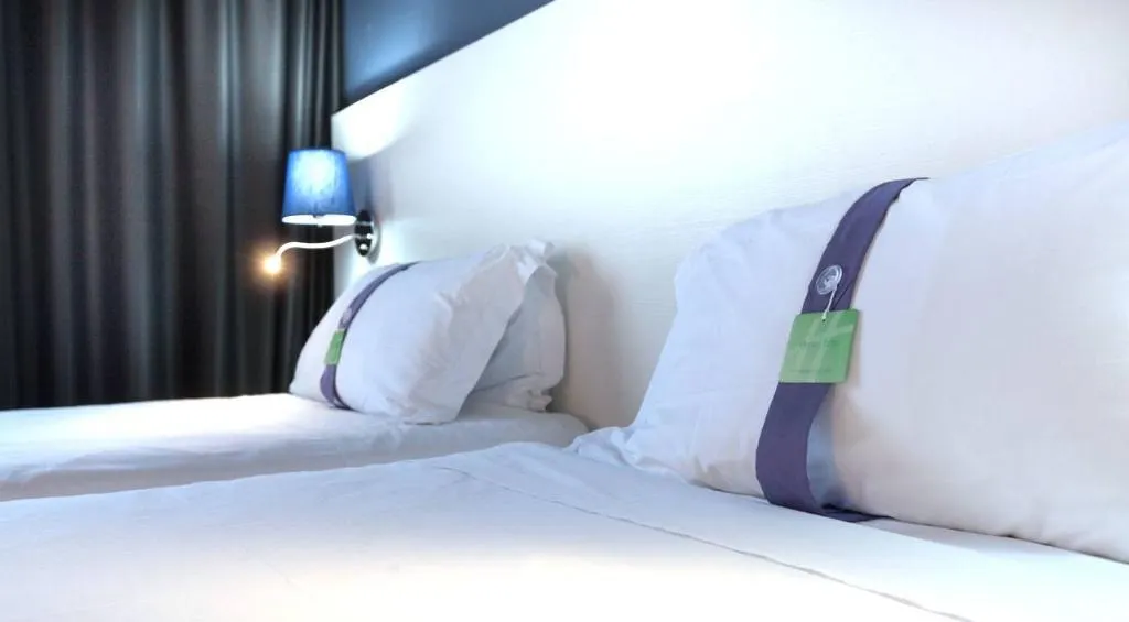 QUADRUPLE BASIC Room, The Caesar Hotel Roma, Rome