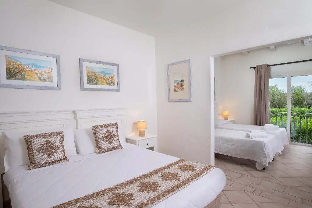 QUADRUPLE CLASSIC Room, VOI Colonna Village, Olbia