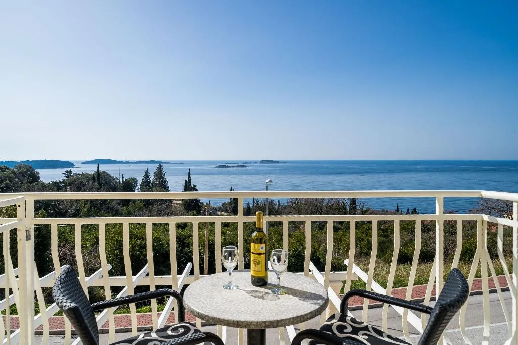 APARTMENT SEA VIEW WITH BALCONY Room, Villa Samba, Dubrovnik