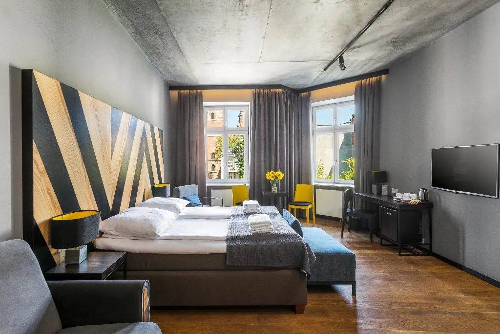 QUADRUPLE PREMIUM Room, Dada Premium Aparthotel, Krakow