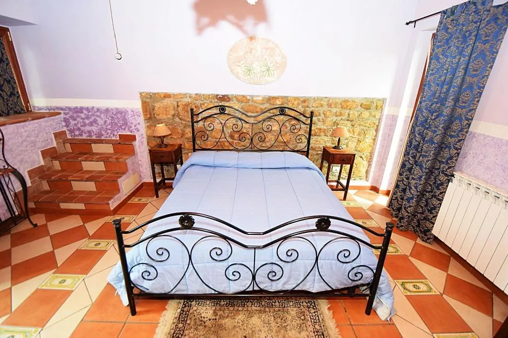 Room, Giucalem La Casa Negli Orti, Catania
