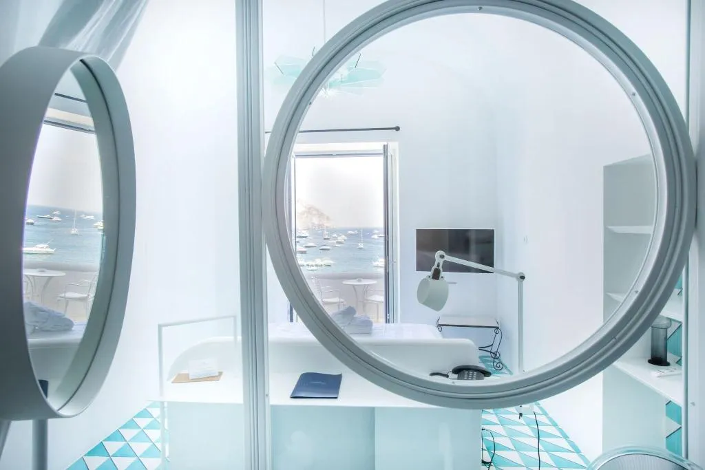 Room, Miramare Sea Resort and Spa, Naples