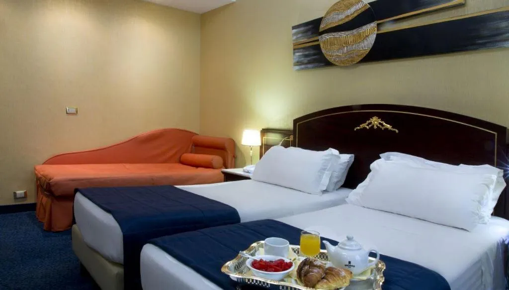 Room, Mondial, Rome