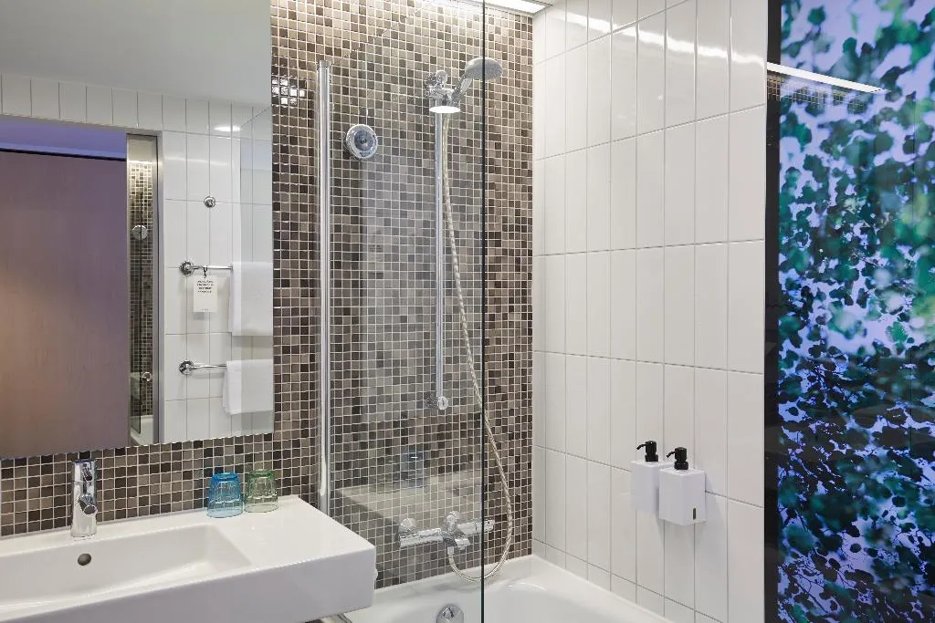 DOUBLE SINGLE USE STANDARD Room, Scandic Berlin Potsdamer Platz, Berlin