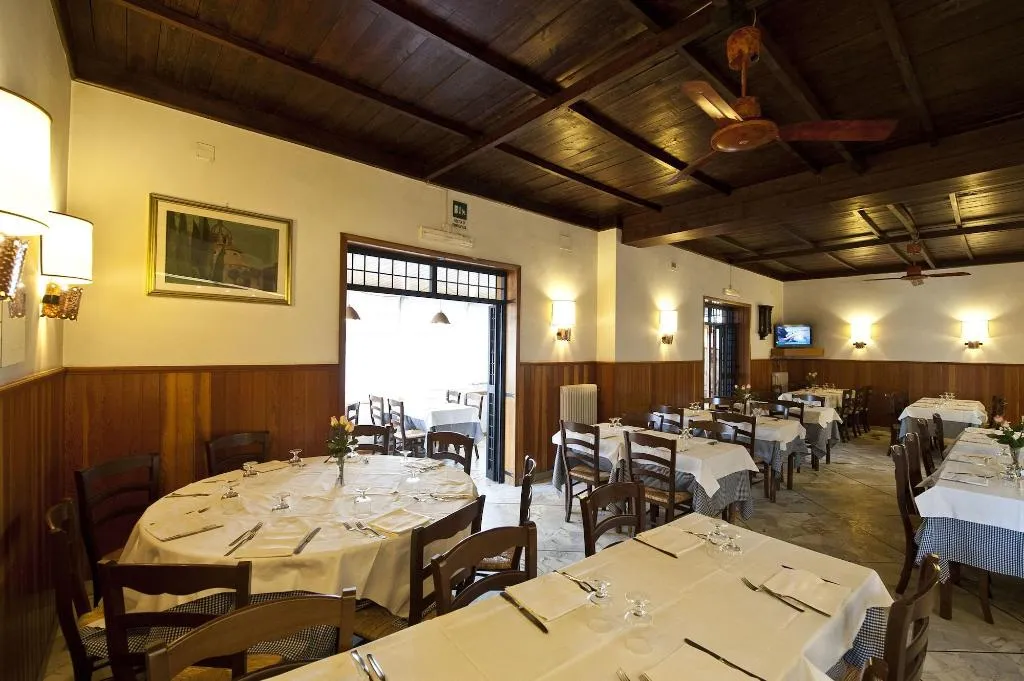 Restaurant, Hotel 4 Pini, Rome