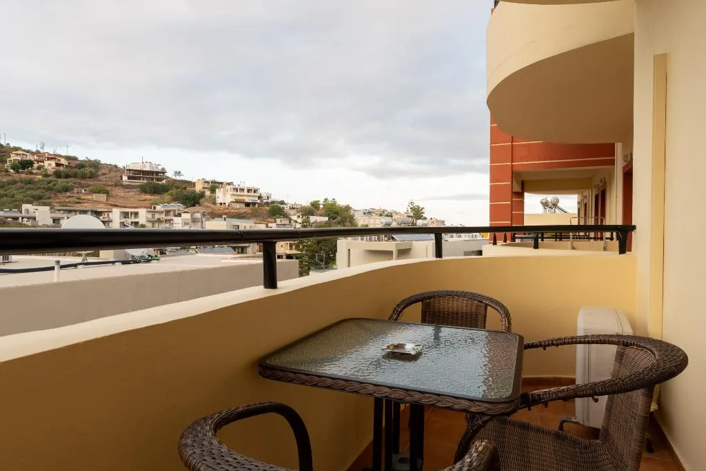 TRIPLE STANDARD Room, Elpis Studios & Apartments, Crete
