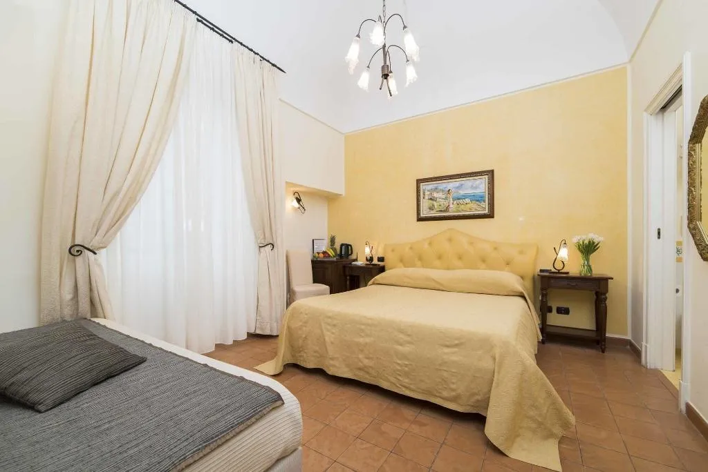 Room, Hotel Villa Annalara, Naples