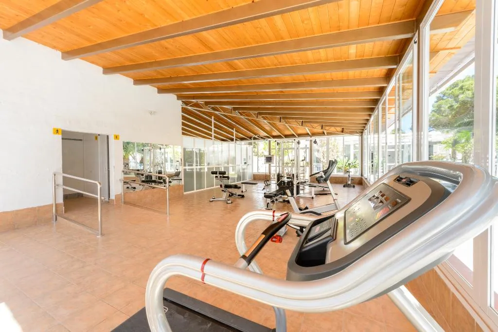 Sports and Entertainment, Vibra Club Maritim Aparthotel, Ibiza