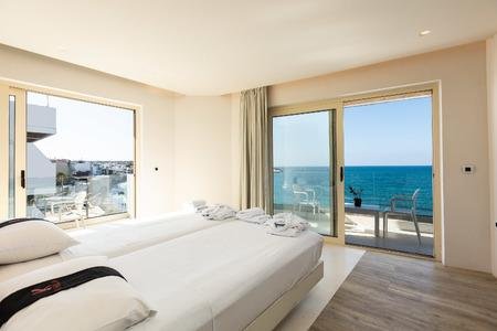 Kahlua Sea View Suites, Crete