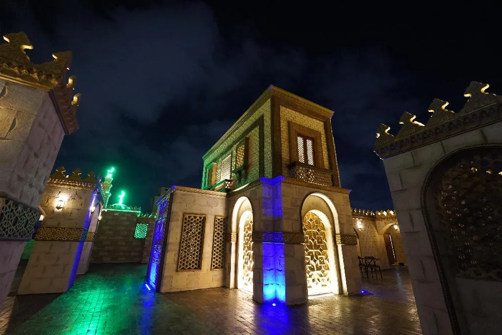 General view, Pyramids Khan Hotel, Cairo