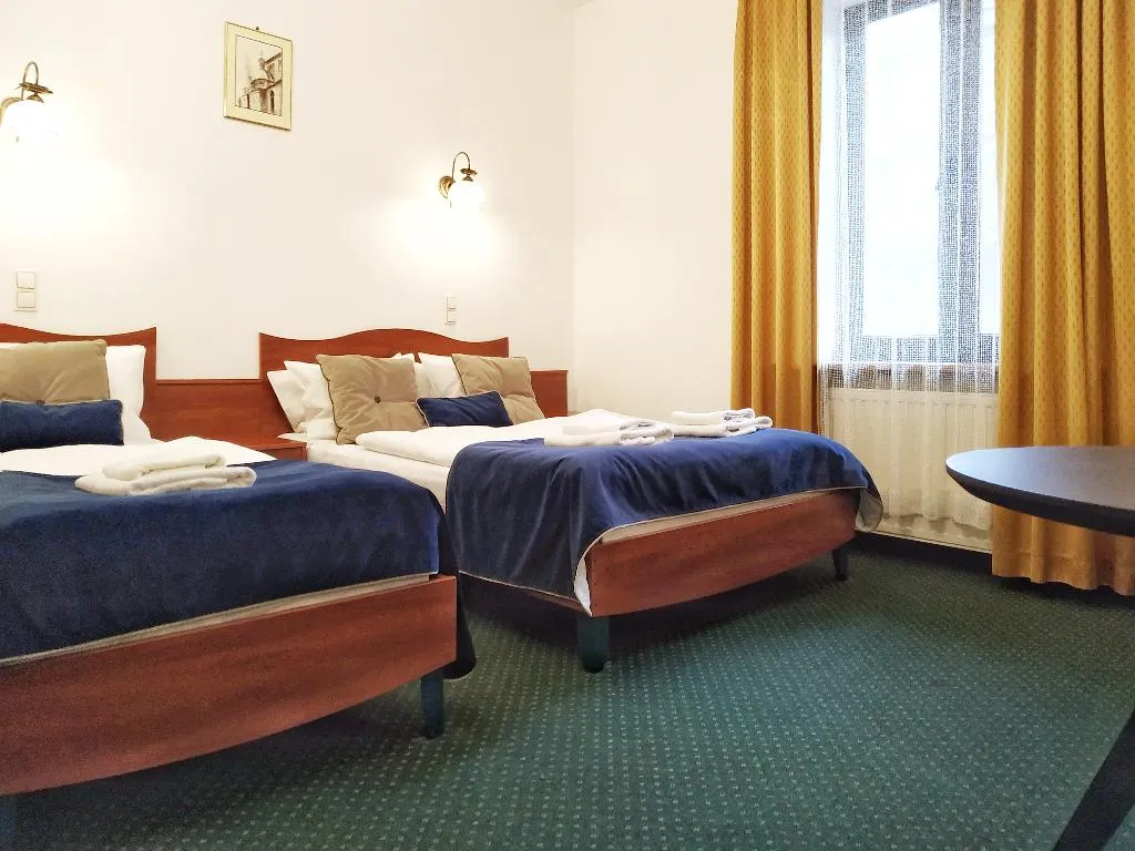 TRIPLE STANDARD Room, Hotel Nobilton, Krakow