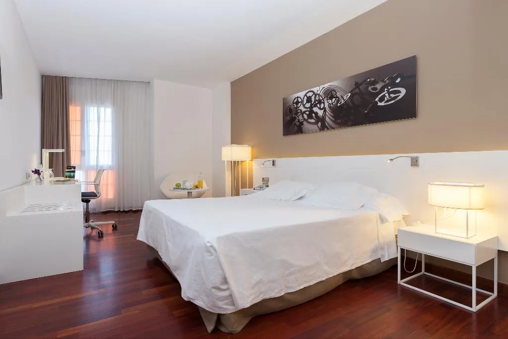 Double or Twin STANDARD Room, URH Ciutat de Mataró, Barcelona