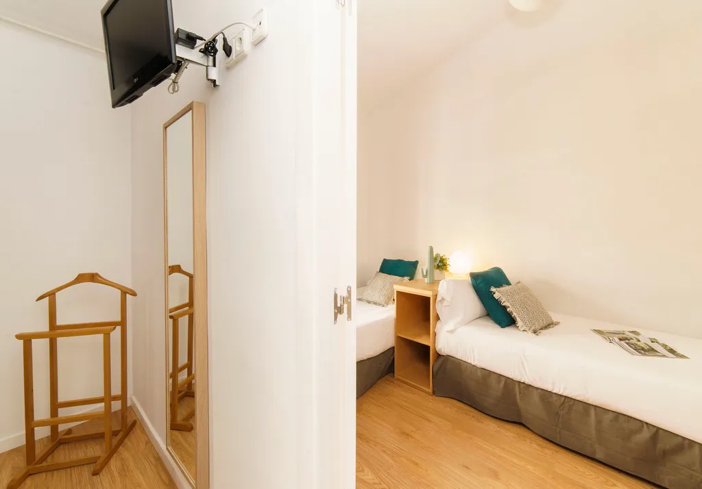 FAMILY ROOM STANDARD Room, House by pillow, Barcelona