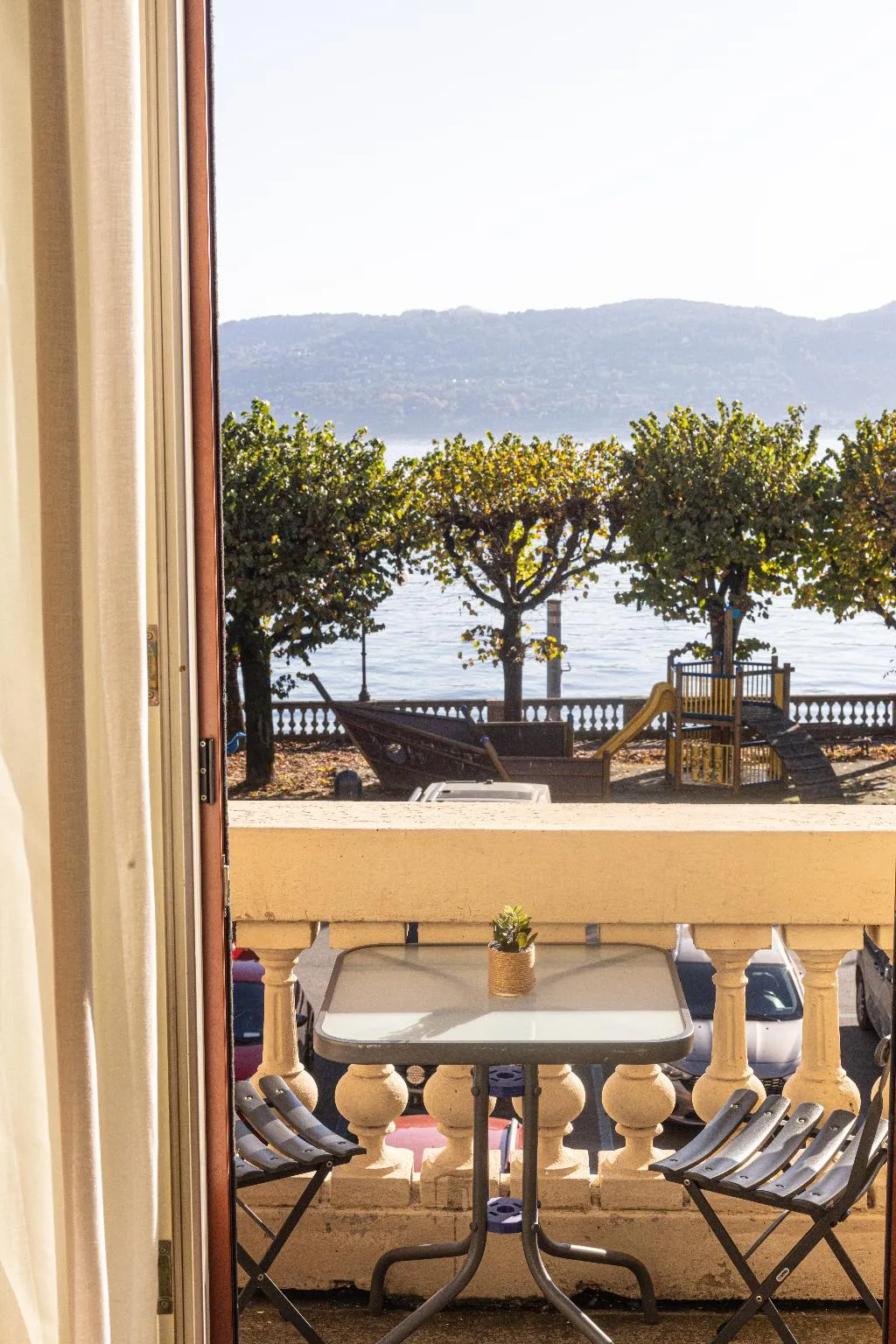 Double or Twin DELUXE LAKE VIEW Room, LVG Hotel Collection - Belvedere San Gottardo, Milan
