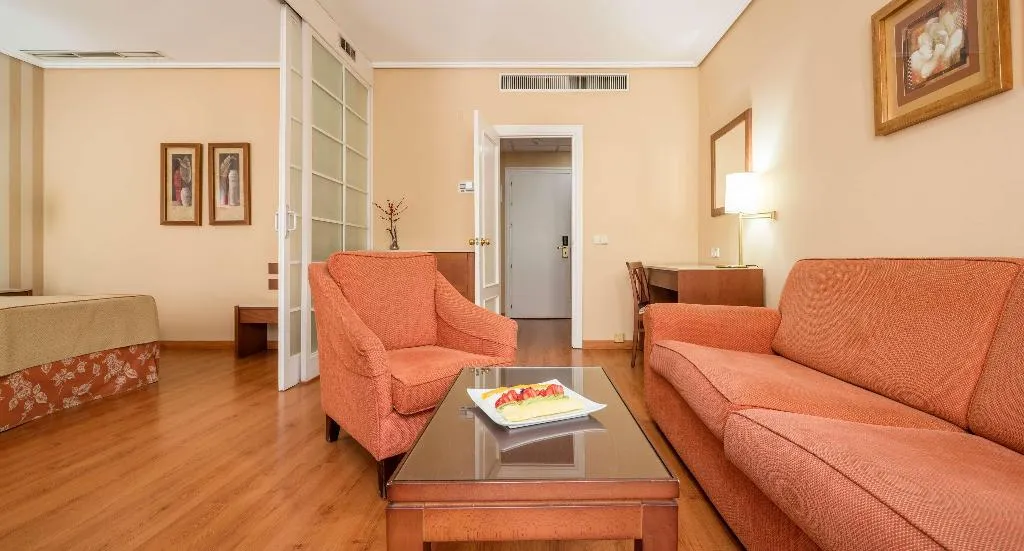 Room, Ilunion Alcora Sevilla, Seville