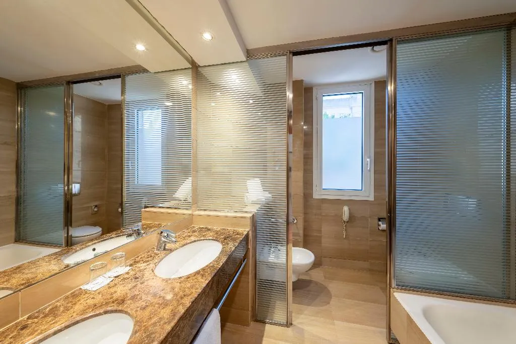 JUNIOR SUITE STANDARD Room, Eurostars Acteon, Valencia