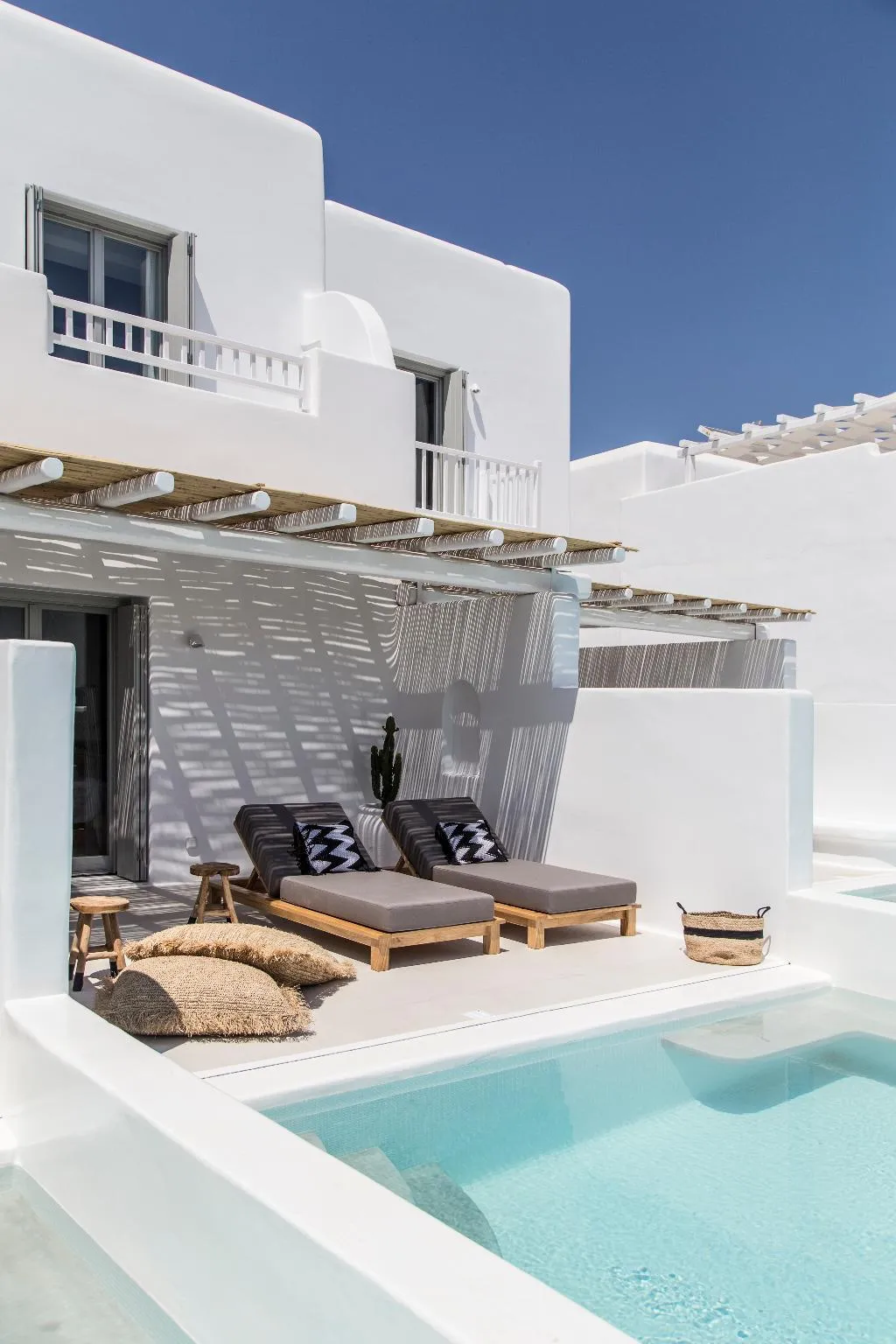 SUITE TWO BEDROOMS WITH PRIVATE POOL Room, Adorno Suites Mykonos, Mykonos