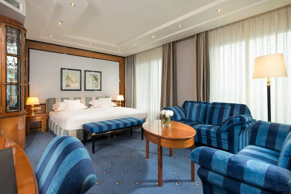 Room, JW Marriott Hotel Berlin, Berlin