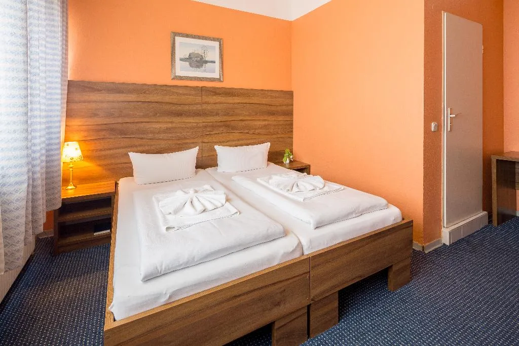 DOUBLE STANDARD Room, Alper Hotel Am Potsdamer Platz, Berlin