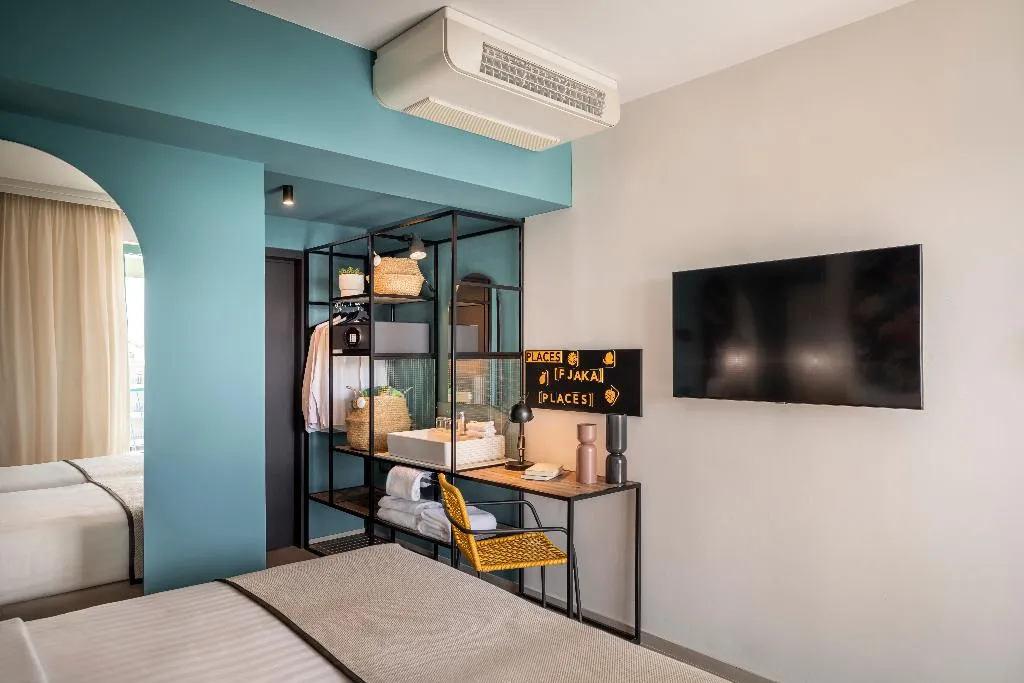 DOUBLE SIDE SEA VIEW WITH BALCONY Room, [PLACES] Dalmacija by Valamar, Split