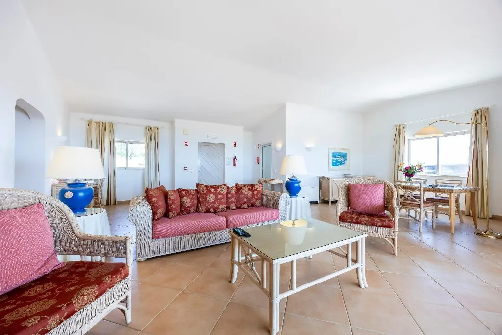 APARTMENT PENTHOUSE Room, Vila Palmeira, Algarve