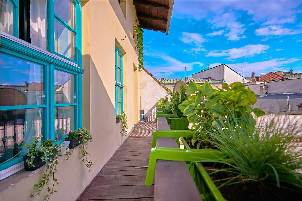 Terrace, Draggo House- Hostel, Krakow