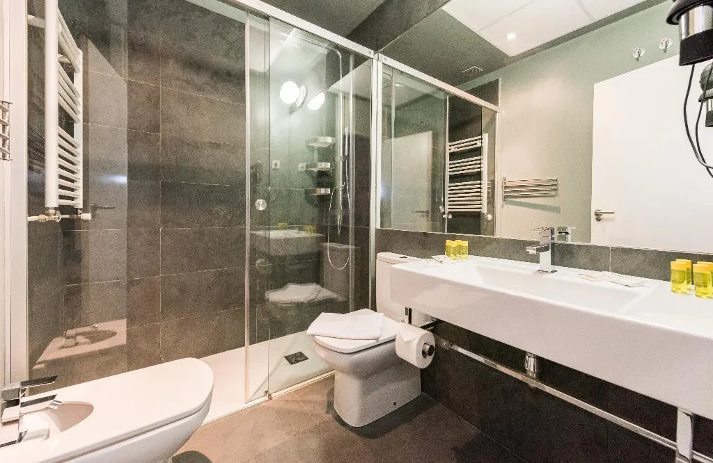 Room, Apartamentos Madrid Puerta del Sol, Madrid