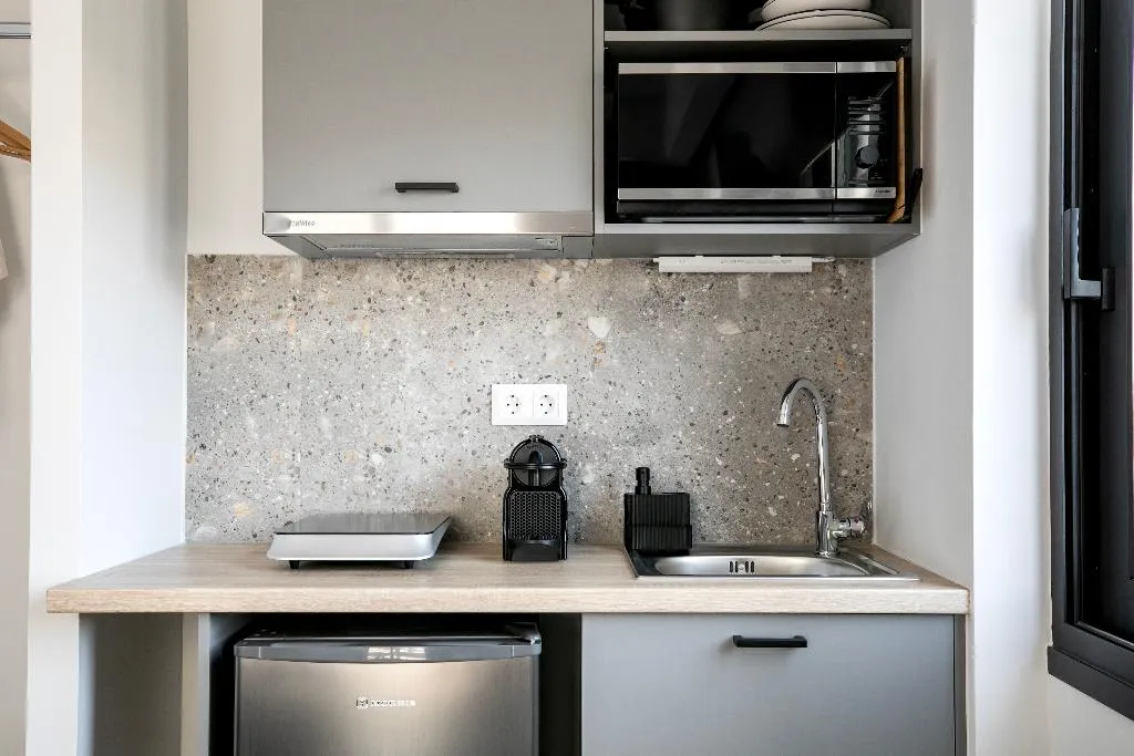 STUDIO STANDARD Room, B48 Athens Dafni, Athens