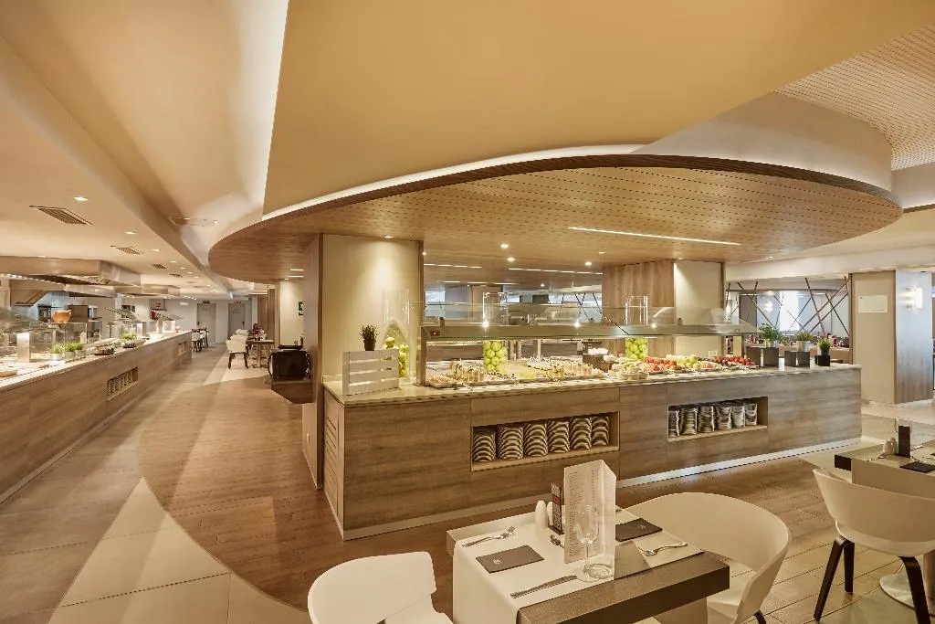 Restaurant, BG Tonga Tower Design Hotel & Suites, Majorca