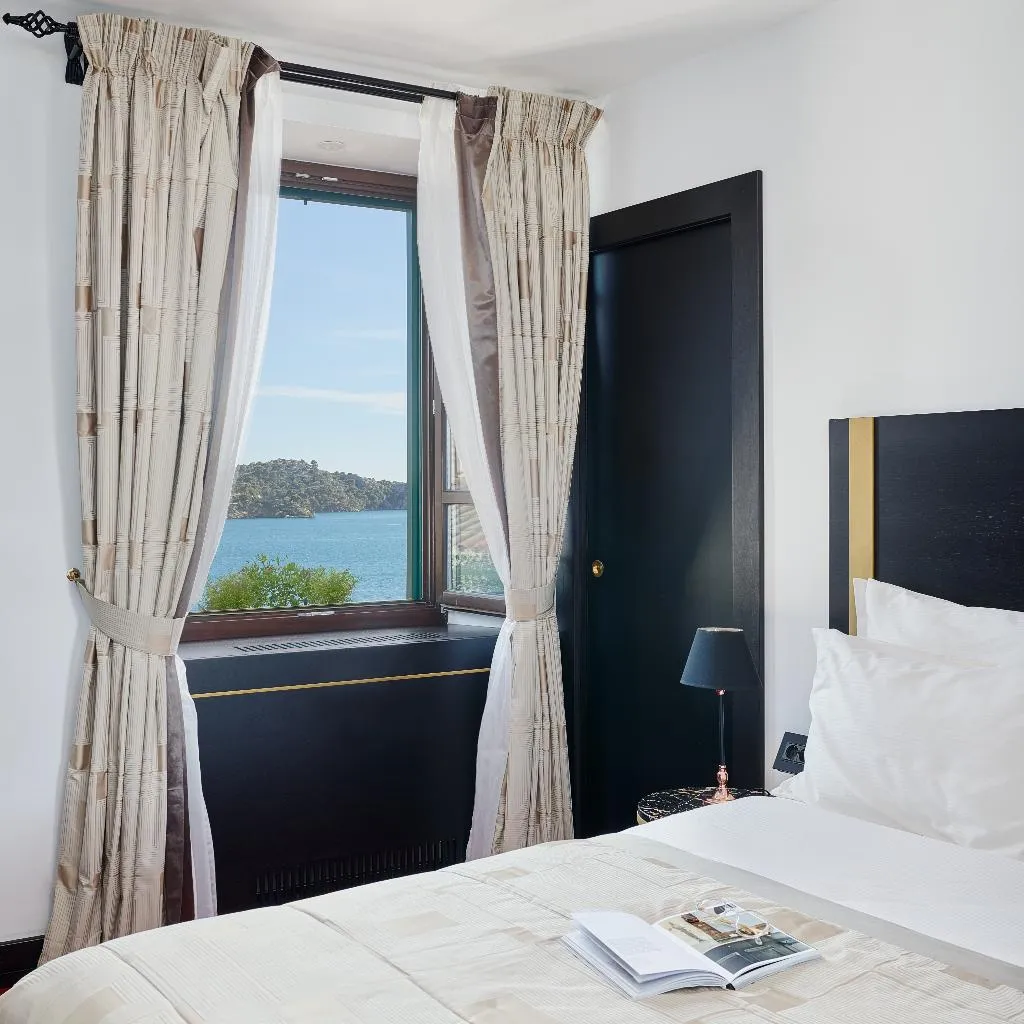 DOUBLE SUPERIOR Room, Palace Divnic by Armerun Heritage Hotel, Split