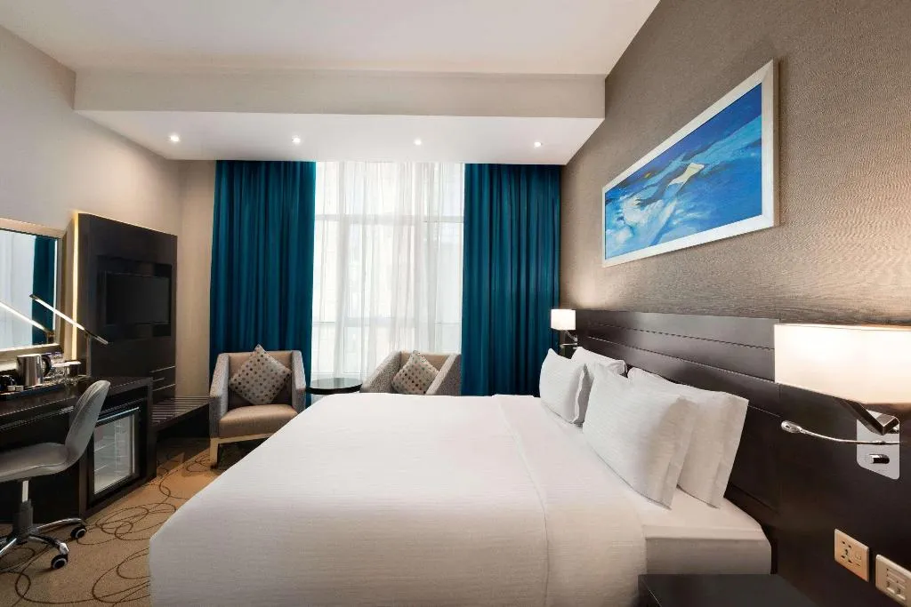 JUNIOR SUITE NON SMOKING Room, Ramada By Wyndham Dubai Barsha Heights Ex AurisInn, Dubai