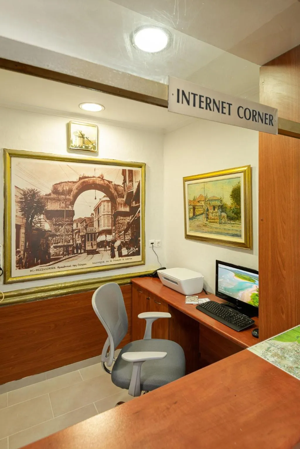Lobby, Nea Metropolis, Halkidiki