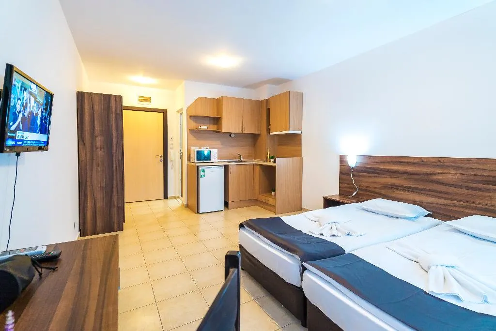 STUDIO STANDARD Room, Persey Admiral Plaza Apartments, Bourgas