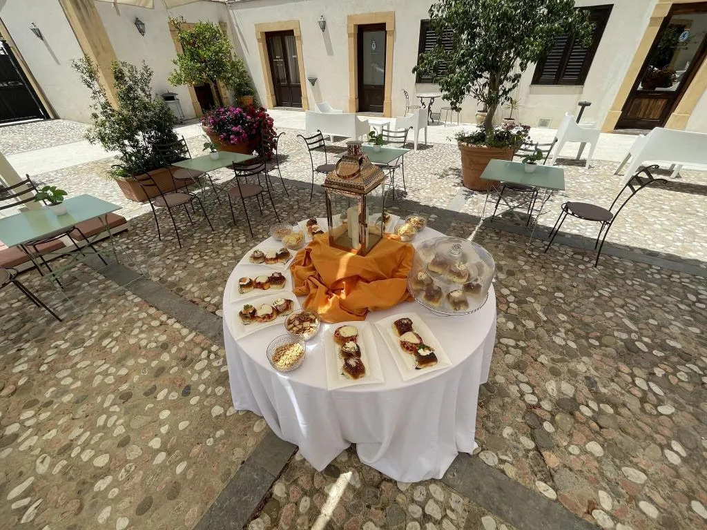 Terrace, Villa Lampedusa Hotel & Residence, Palermo
