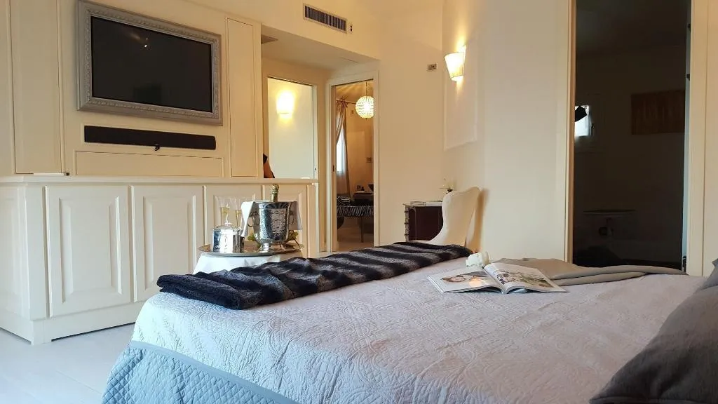Room, White House Luxury Hospitality, Olbia