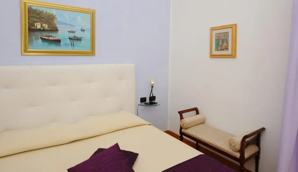 DOUBLE DELUXE SEA VIEW Room, Hotel Villa Annalara, Naples