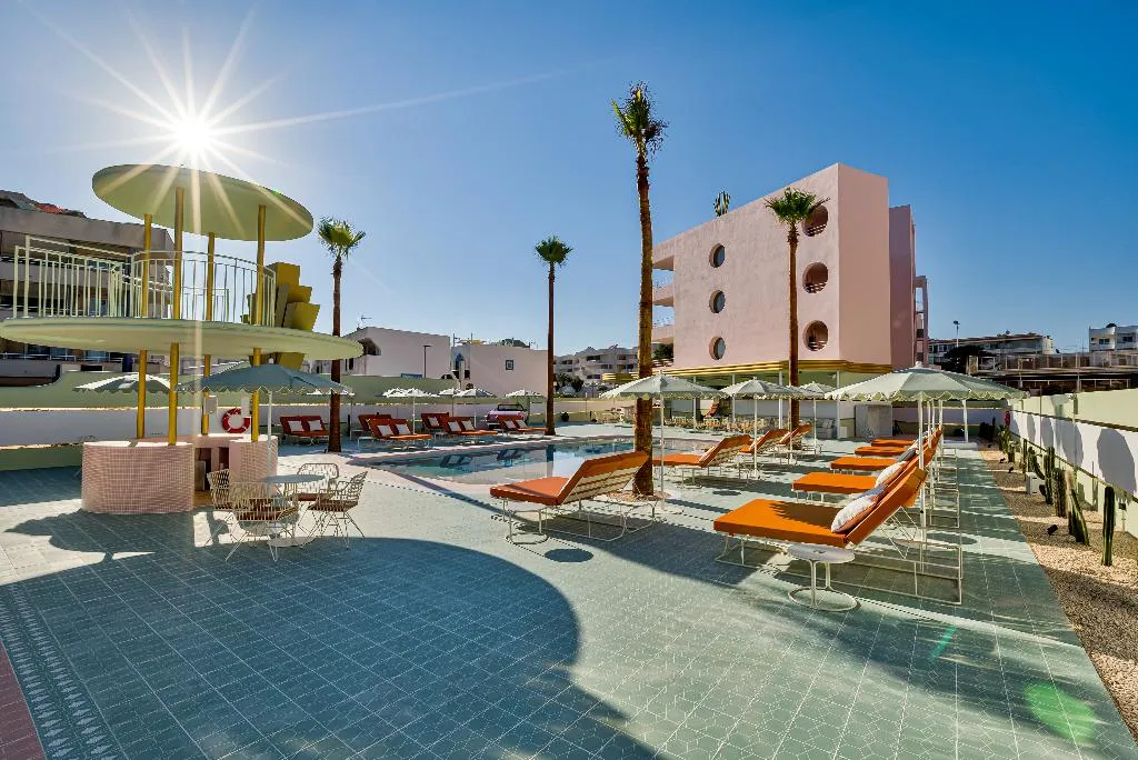Pool, Grand Paradiso, Ibiza