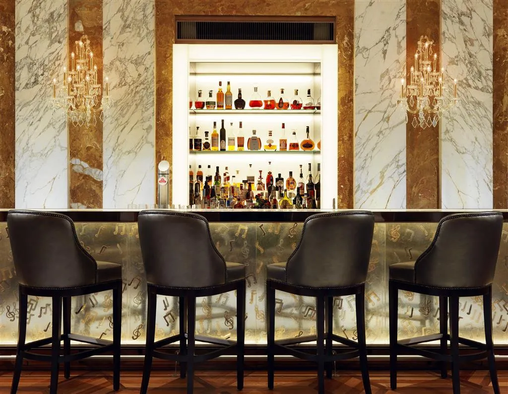 Bar, Imperial Vienna, Vienna