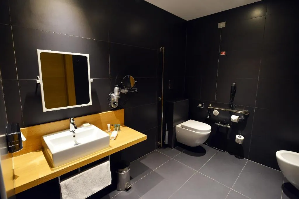 TWIN STANDARD Room, Hilton Garden Inn Milan North, Milan