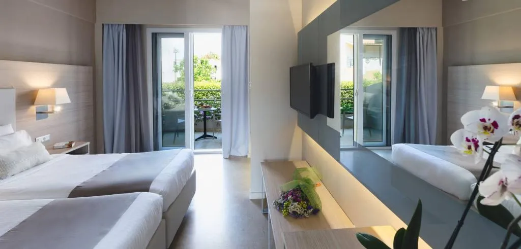 STUDIO GARDEN VIEW Room, Acharavi Beach Hotel, Corfu
