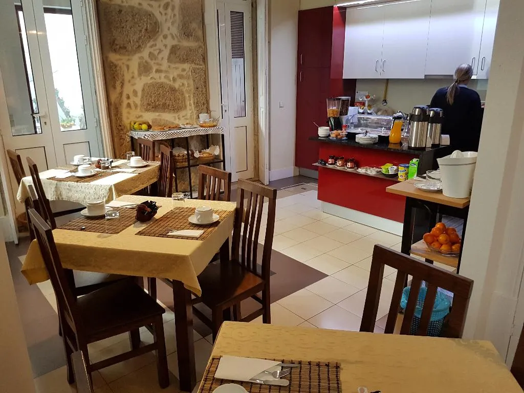 General view, Dukes Corner Guest House, Porto