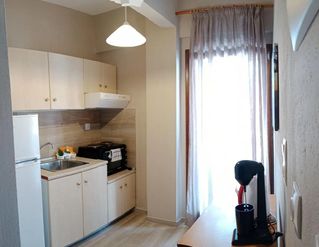 Room, Prosforio, Thessaloniki