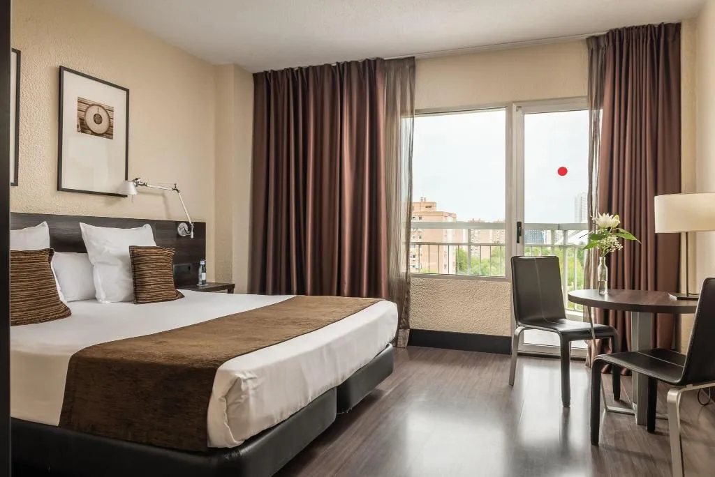 TWIN STANDARD Room, Medium Valencia, Valencia