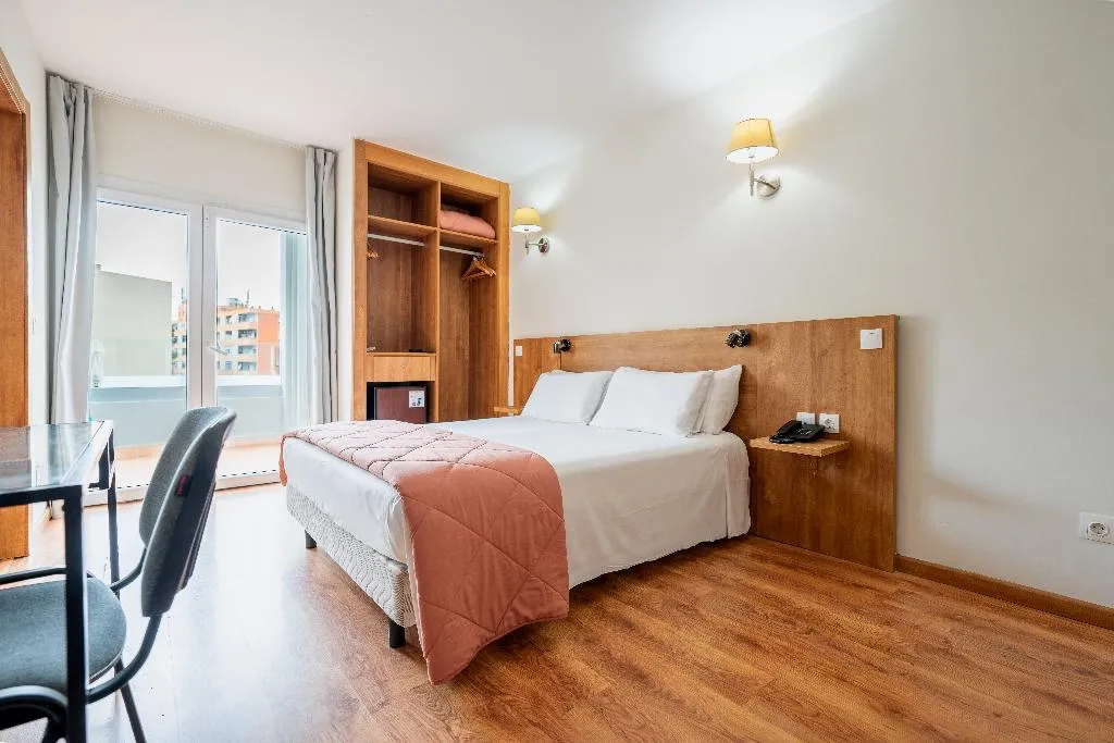 Double or Twin COMFORT Room, Nura Santa Ponsa Pins, Majorca