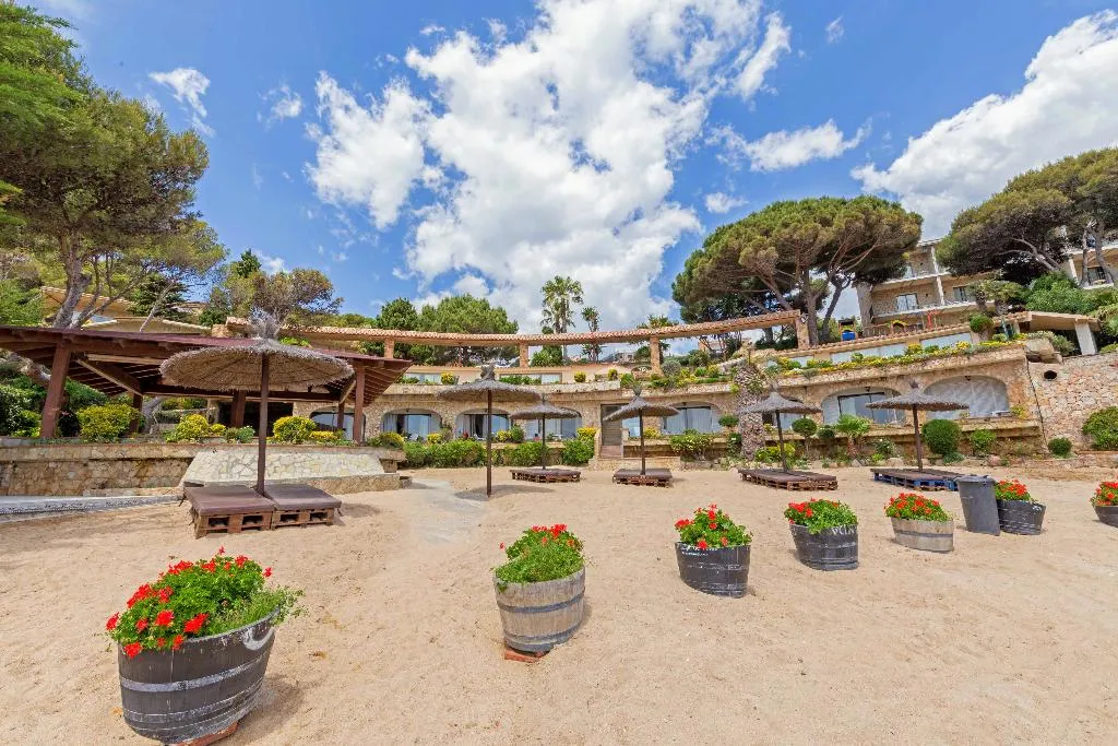 Beach, Eden Roc Mediterranean Hotel & Spa, Costa Brava