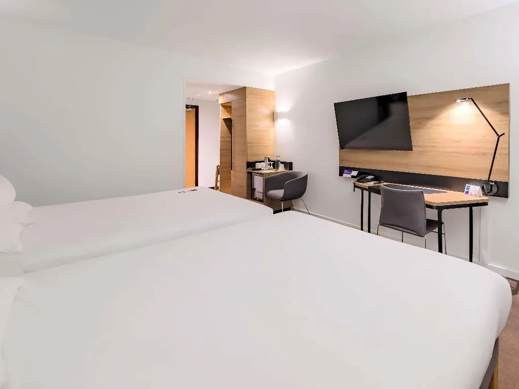 TWIN TWO BEDS Room, Novotel Krakow Centrum, Krakow