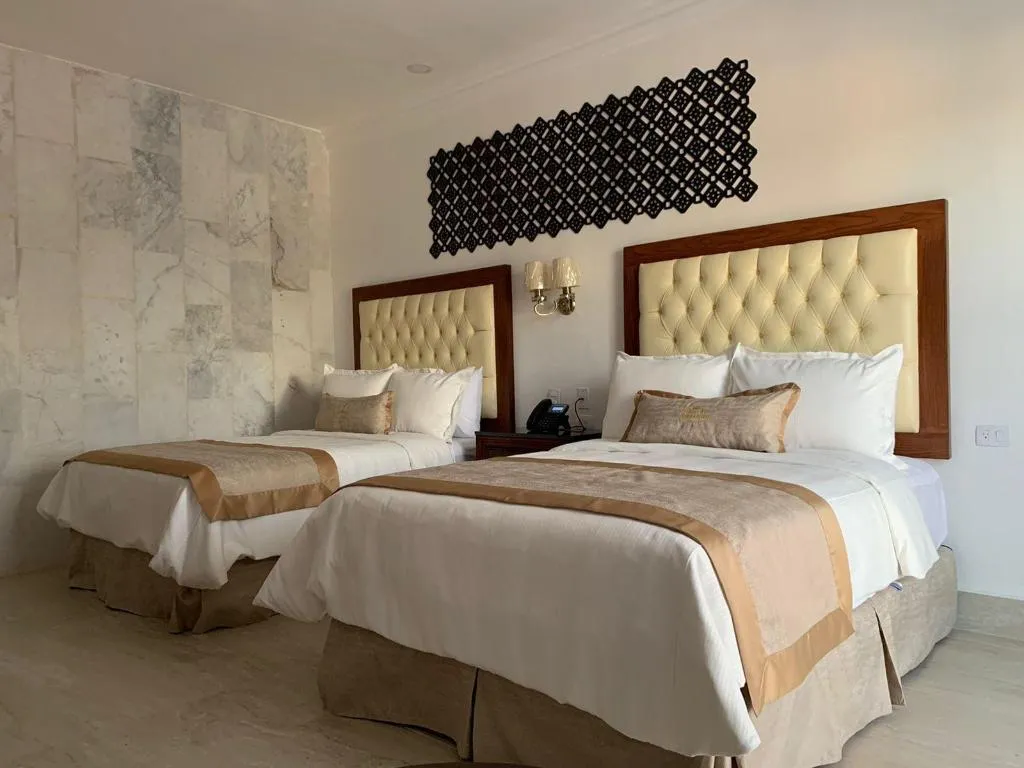 Room, Real Hispano, Cancun Area