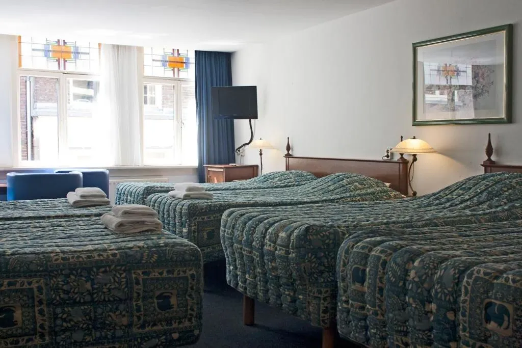 Room, Prins Hendrik, Amsterdam