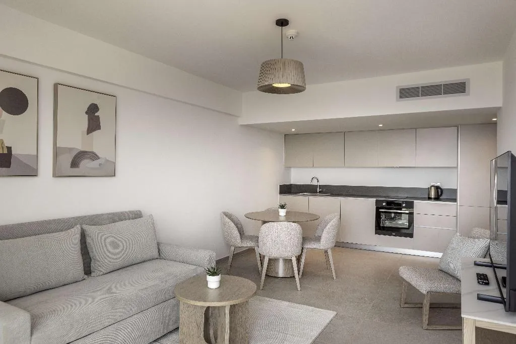 SUITE ONE BEDROOM Room, Cyprotel Florida Hotel, Cyprus